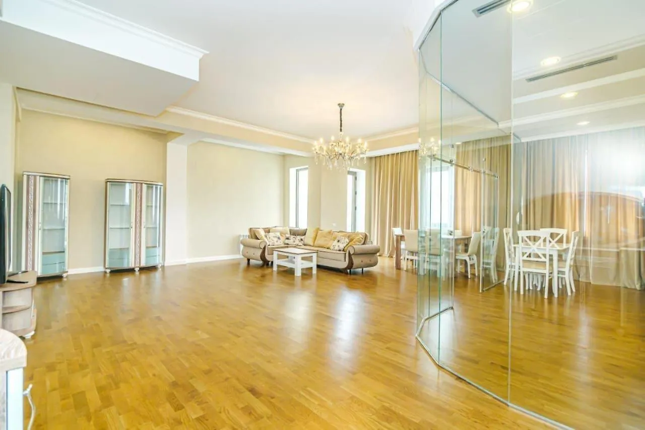 Hotel Apartment Vip Near Courtyard Marriott Baku