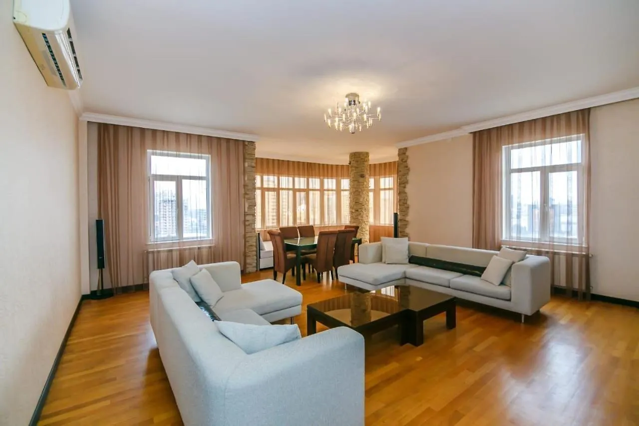 Hotel Apartment Vip Near Courtyard Marriott Baku