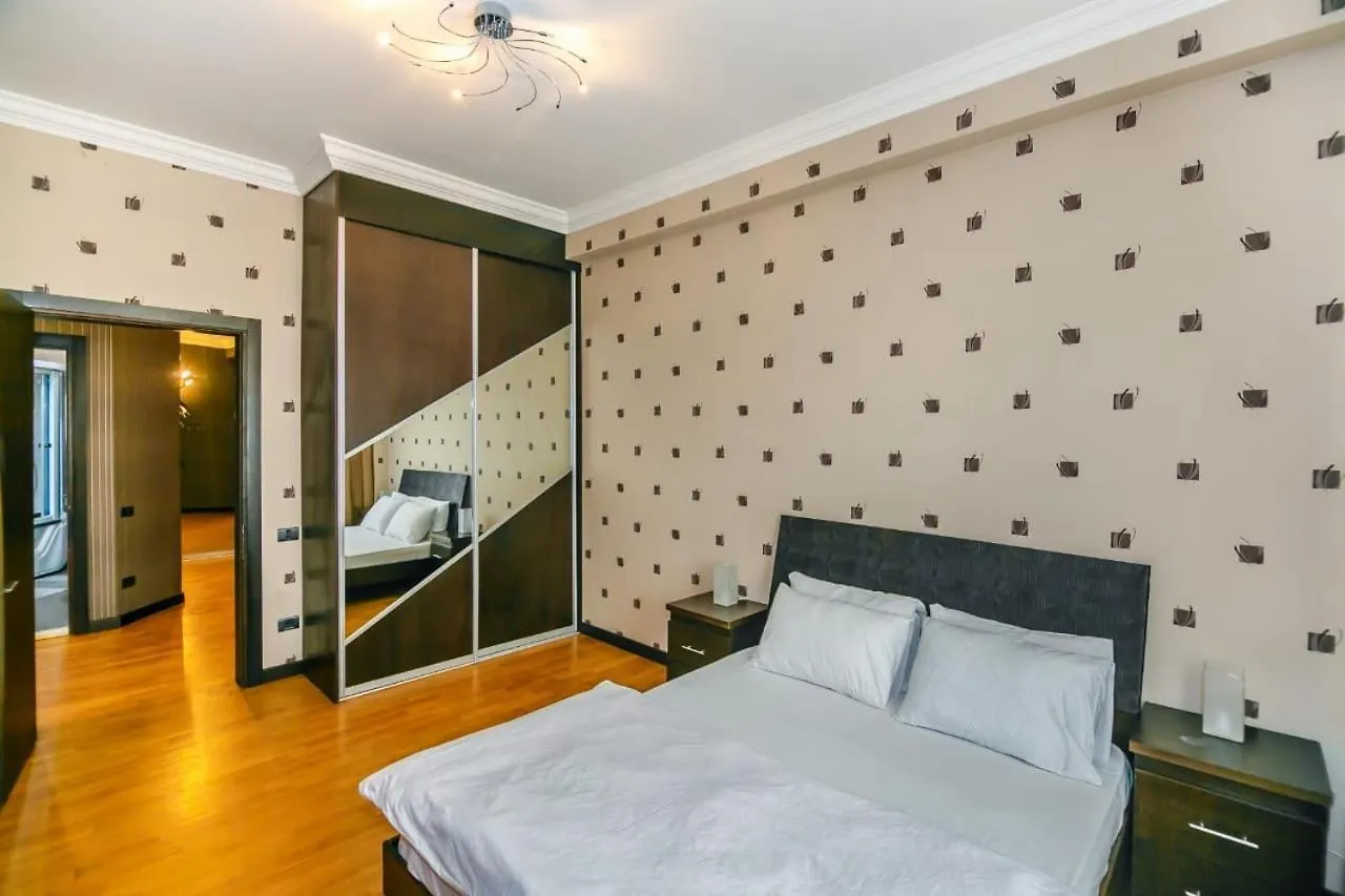 Hotel Apartment Vip Near Courtyard Marriott Baku