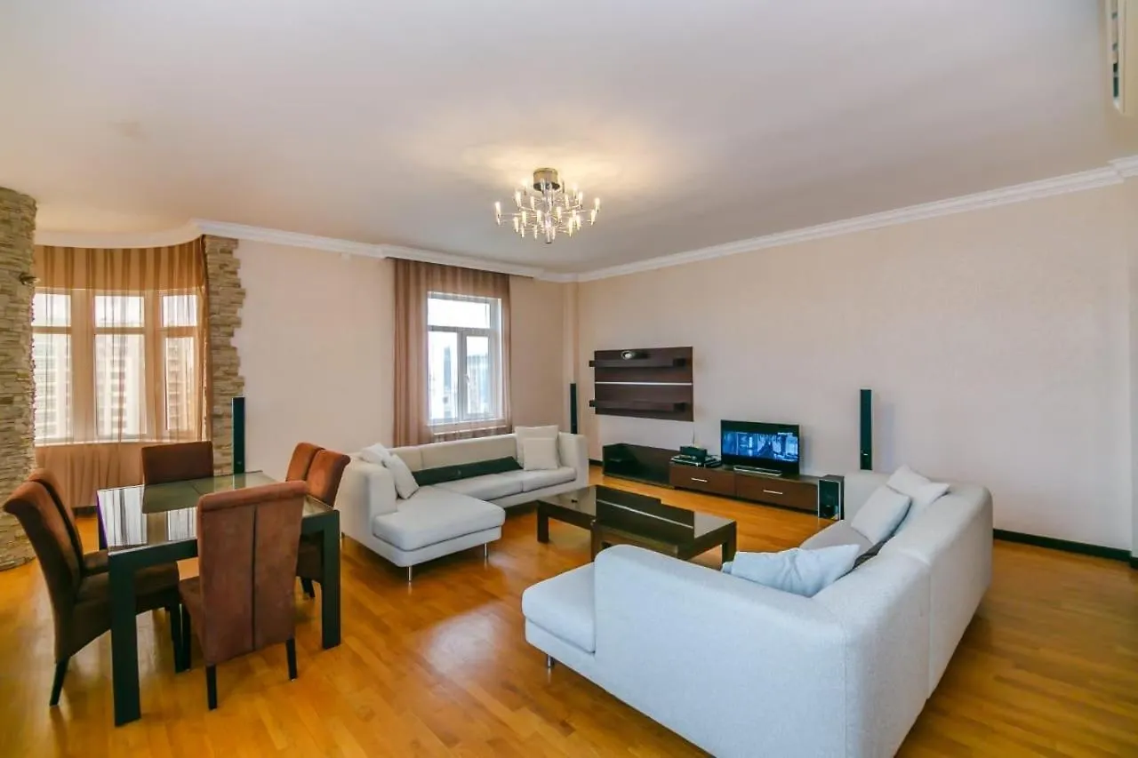 Hotel Apartment Vip Near Courtyard Marriott Baku